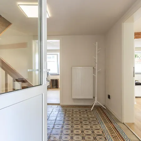 Grosse Zu Mieten Im Schoenen Sulzheim Woerrstadt Apartment *